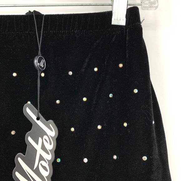 Motel Cheri Split Skirt Womens Sz Small Diamante Black Velvet Pull On Waist NEW - Picture 4 of 8